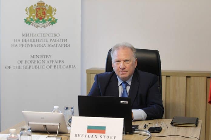 Служебен външен министър Светлан Стоев