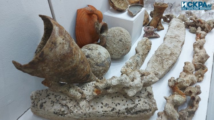 &bdquo;Стъкленото съкровище-Ченгене скеле"