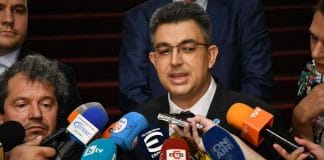 Пламен Николов