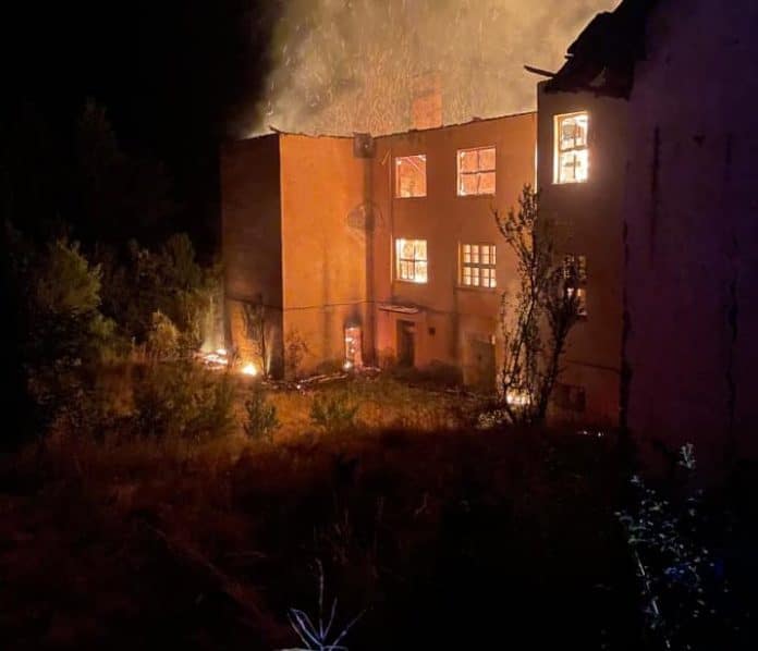 Пожар в Долно село