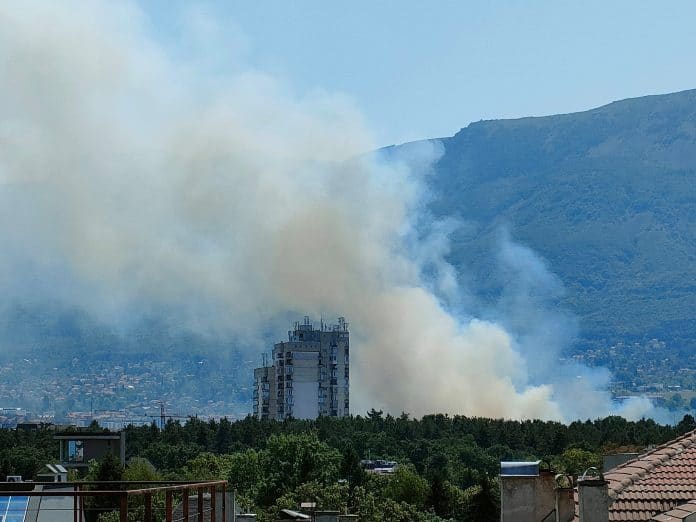 Пожар в София