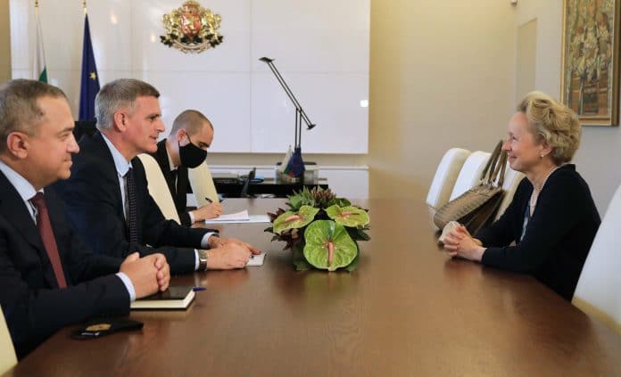 Среща между служебния премиер Стефан Янев и австрийския посланик Андреа Вике