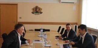 Среща за завод в Габрово