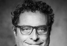 Теодоре Ушев