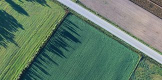 Земеделски земи