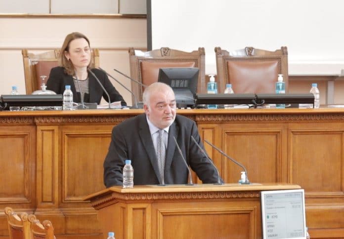 Арман Бабикян