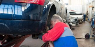 Автосервиз, автомобил