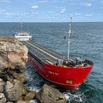 Корабът в скалите край Камен бряг