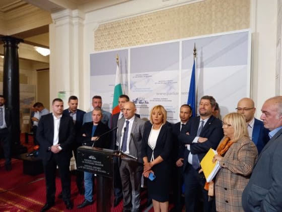 Брифинг - „Има такъв народ“, „Демократична България“, „Изправи се.БГ! Ние идваме!“