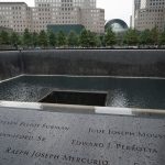 Мемориал в Ню Йорк на мястото на кулите близнаци на Световния търговски център
