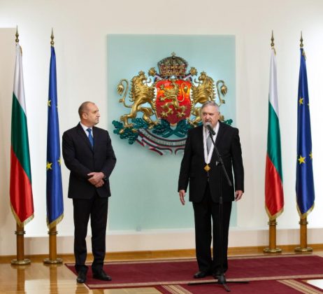 Почетният консул на България в Канада Георги Паничерски