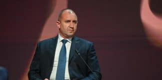 Румен Радев