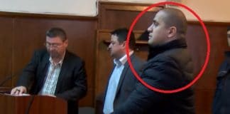 Георги Христов-Тинето по време на съдебно заседание