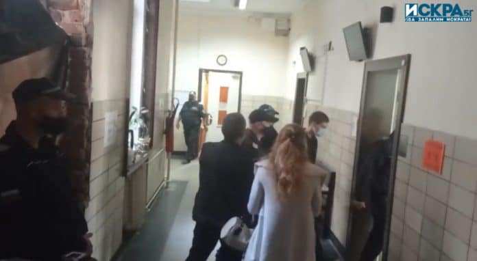 18-годишният шофьор в съда