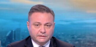 Александър Александров