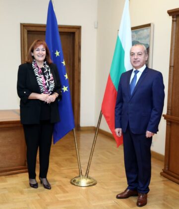 Дубравка Шуица и Гълъб Донев