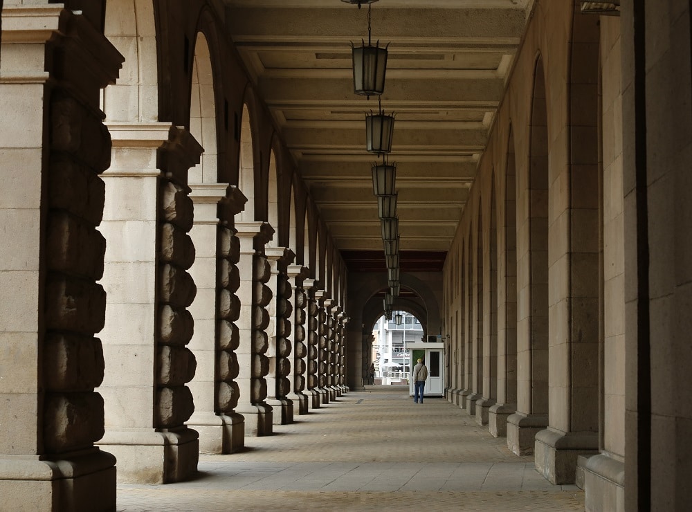Назначени са четирима заместник министри в 2 министерства съобщиха от правителствения