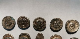 Старини монети