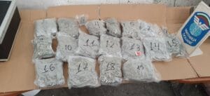 Пакети с марихуана