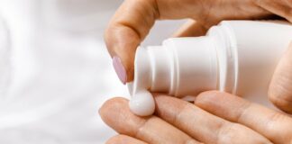 Пластмасово шише