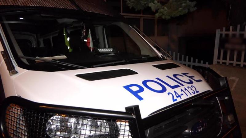 Четирима шуменци са задържани след полицейска проверка снощи по време