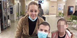 Димитринка, Юсеин Кавръкови и двете им дъщери