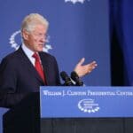Президент Бил Клинтън