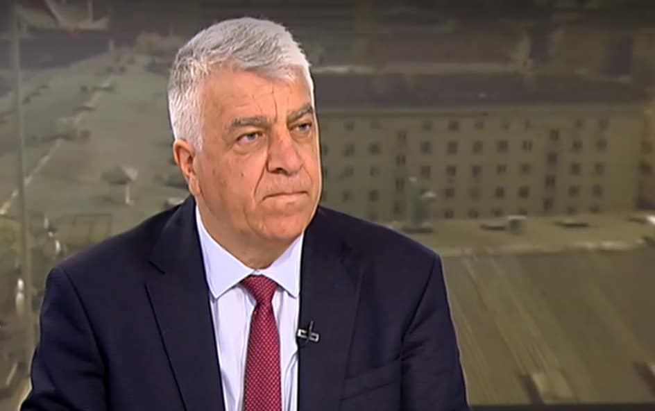 Първата партия ГЕРБ СДС още не са си свършили работата Те