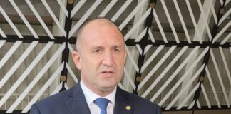 Румен Радев