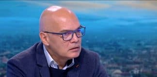 Тихомир Безлов