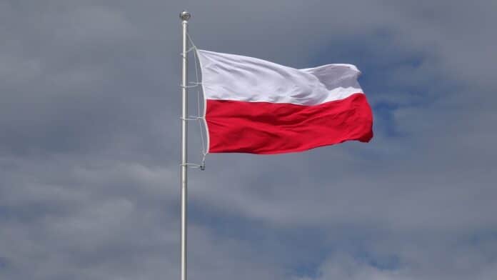 Знамето на Полша