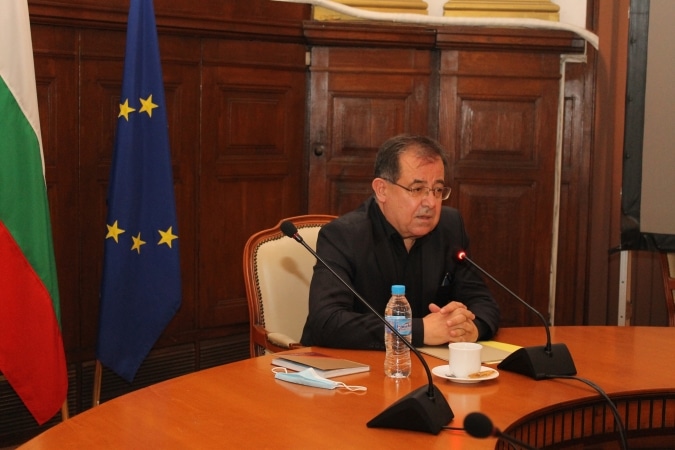 Министър на земеделието, храните и горите проф. д-р Христо Бозуков