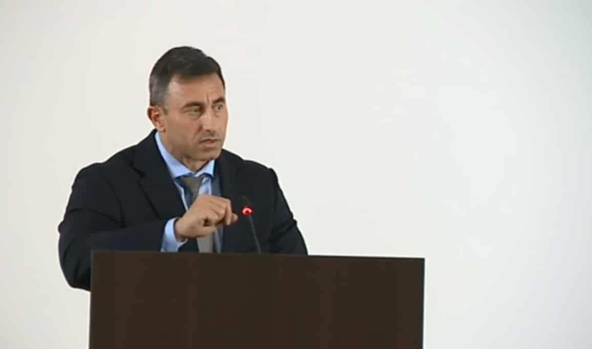 Мъжът и извършителят са били с криминални прояви разкри директорът