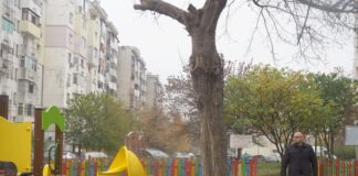 Детска площадка