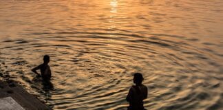 Индия, река.