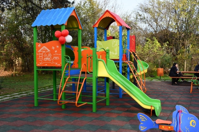 Откриване на детска площадка
