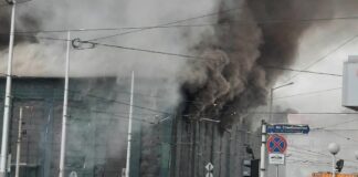 Пожар в бившето "Син Сити"