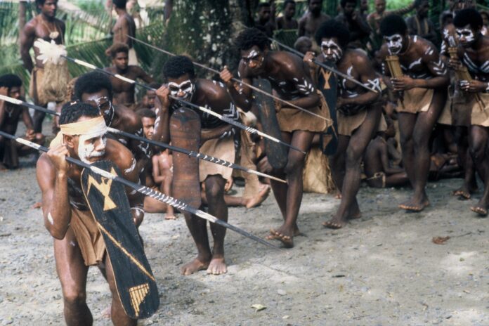 Жители на Соломоновите острови.