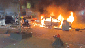 Запалена кола