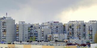 Жилищен блок