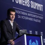 Премиер Кирил Петков