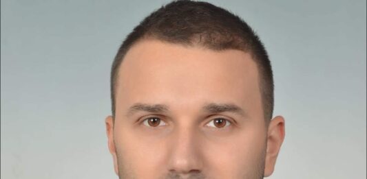 Даниел Парушев