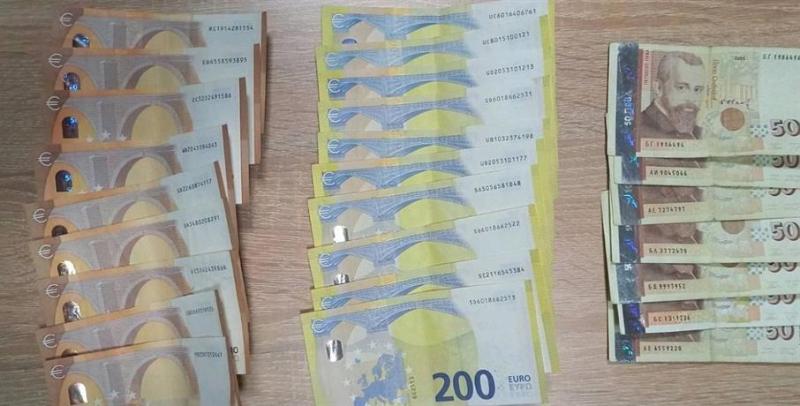 Подправени парични знаци са иззети от апартамент в Плевен и