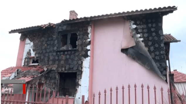 Изгоряла къща в Ловешко