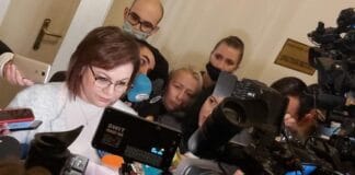 Корнелия Нинова