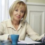 Мая Манолова