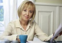 Мая Манолова