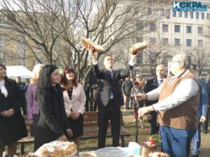 Освещаване на празничната трапеза и курбана