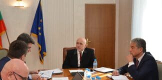 Работна среща между министър Събев и концесионера на летище София