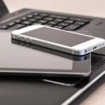 Техника - телефон, таблет, лаптоп